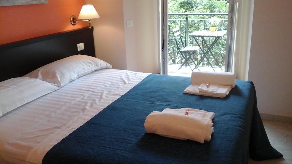 Bed and Breakfast Poppy House à Rome Extérieur photo